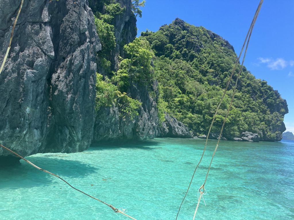 Island Views on Palawan Tour from Outpost Hostel